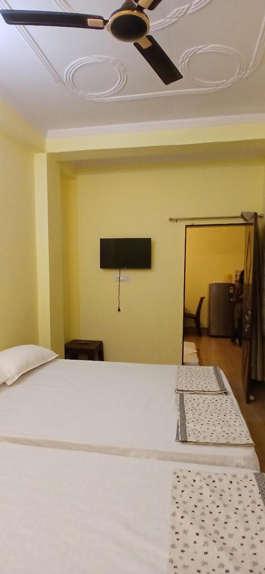 Incredible Banaras Inn Varanasi Exterior foto